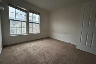 8477 Hallie Rose St, Alexandria, VA 22309 - Photo 7