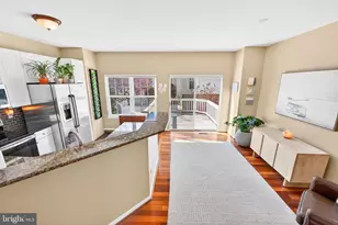 12017 Edgemere Cir, Reston, VA 20190 - Photo 17