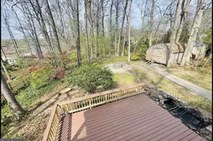 6810 Fern Ln, Annandale, VA 22003 - Photo 27