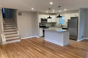 6810 Fern Ln, Annandale, VA 22003 - Photo 9