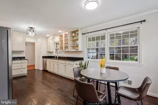 5201 Grinnell St, Fairfax, VA 22032 - Photo 23