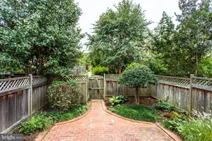 1608 Dunterry Pl, McLean, VA 22101 - Photo 41