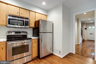 1608 Dunterry Pl, McLean, VA 22101 - Photo 5