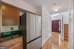 6101 Hoskins Hollow Cir, Centreville, VA 20121 - Photo 27