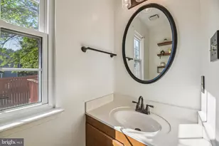6101 Hoskins Hollow Cir, Centreville, VA 20121 - Photo 29