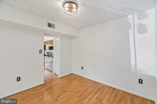 6101 Hoskins Hollow Cir, Centreville, VA 20121 - Photo 15