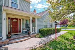 13392 Point Rider Ln, Herndon, VA 20171 - Photo 3