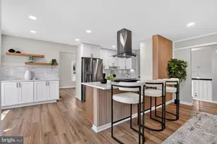 9217 Dorothy Ln, Springfield, VA 22153 - Photo 3