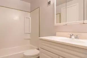 5146 Bradfield Dr, Annandale, VA 22003 - Photo 17