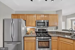 6607 Thackwell Way, Alexandria, VA 22315 - Photo 7