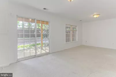 146 Herndon Mill Circle, Herndon, VA 20170 - Photo 29