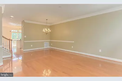 146 Herndon Mill Circle, Herndon, VA 20170 - Photo 9