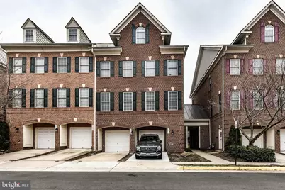 4609 Hummingbird Lane #106, Fairfax, VA 22033 - Photo 1