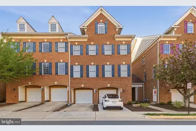 4609 Hummingbird Lane #106, Fairfax, VA 22033 - Photo 1
