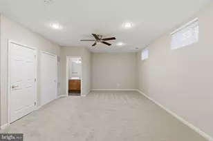 4609 Hummingbird Ln, Fairfax, VA 22033 - Photo 37