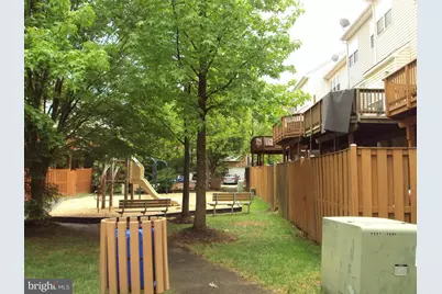 2513 Woodrow Wilson Drive, Herndon, VA 20171 - Photo 21