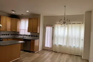 2513 Woodrow Wilson Dr, Herndon, VA 20171 - Photo 9