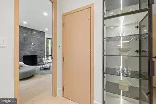 1124 Savile Ln, McLean, VA 22101 - Photo 37