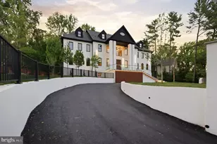 1124 Savile Ln, McLean, VA 22101 - Photo 5