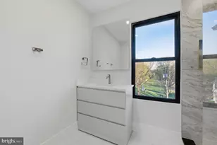 1124 Savile Ln, McLean, VA 22101 - Photo 63