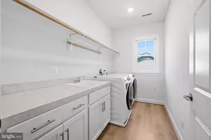 6203 Mori St, McLean, VA 22101 - Photo 47