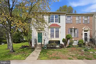 6508 Sharps Dr, Centreville, VA 20121 - Photo 1