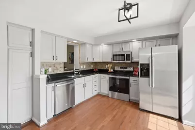 6508 Sharps Drive, Centreville, VA 20121 - Photo 7