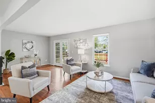 6508 Sharps Dr, Centreville, VA 20121 - Photo 9