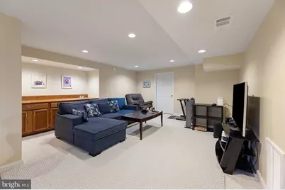 6189 Hidden Canyon Road, Centreville, VA 20120 - Photo 33