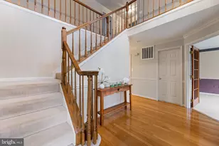 6189 Hidden Canyon Rd, Centreville, VA 20120 - Photo 5