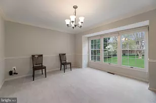 6189 Hidden Canyon Rd, Centreville, VA 20120 - Photo 13