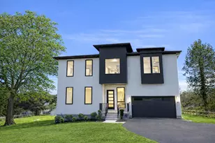 2613 Beacon Hill Rd, Alexandria, VA 22306 - Photo 3