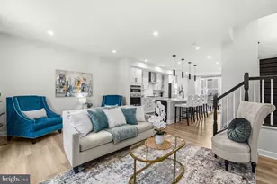 2843 Hokie Ln, Alexandria, VA 22306 - Photo 11