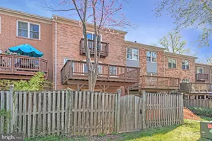 8309 Highcliffe Ct, Annandale, VA 22003 - Photo 37