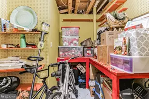 4926 Carriagepark Rd, Fairfax, VA 22032 - Photo 33