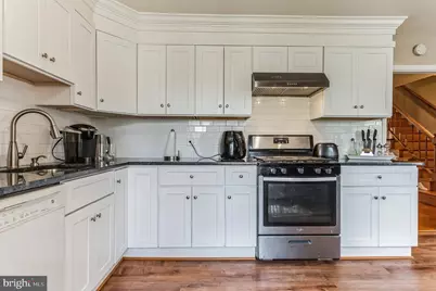 4926 Carriagepark Road, Fairfax, VA 22032 - Photo 11