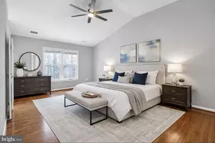 3102 Sutherland Hill Ct, Fairfax, VA 22031 - Photo 17