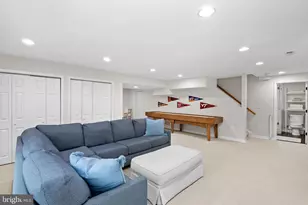 811 Follin Farm Ln, Great Falls, VA 22066 - Photo 31