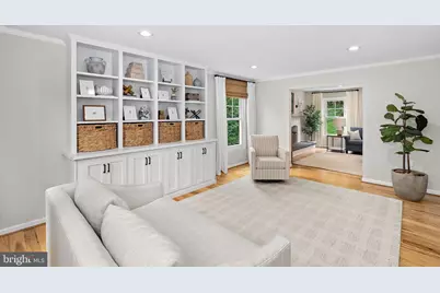 811 Follin Farm Lane, Great Falls, VA 22066 - Photo 13