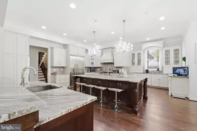 8735 Brook Road, McLean, VA 22102 - Photo 9