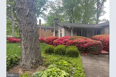 6604 Grey Fox Drive, Springfield, VA 22152 - Photo 3