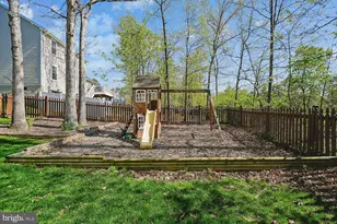 1407 Bayshire, Herndon, VA 20170 - Photo 29