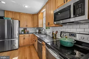 1407 Bayshire, Herndon, VA 20170 - Photo 9