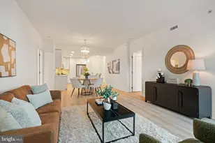 8220 Crestwood Heights Dr, McLean, VA 22102 - Photo 3