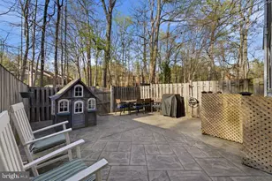 9118 Galbreth Ct, Springfield, VA 22153 - Photo 39