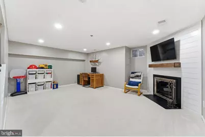 9118 Galbreth Court, Springfield, VA 22153 - Photo 31