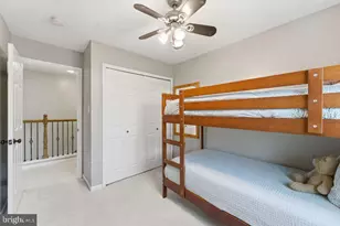 9118 Galbreth Ct, Springfield, VA 22153 - Photo 29