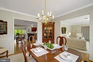 1812A Birch Rd, McLean, VA 22101 - Photo 9
