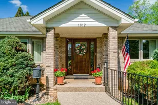1812A Birch Rd, McLean, VA 22101 - Photo 3