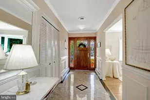 1812A Birch Rd, McLean, VA 22101 - Photo 5